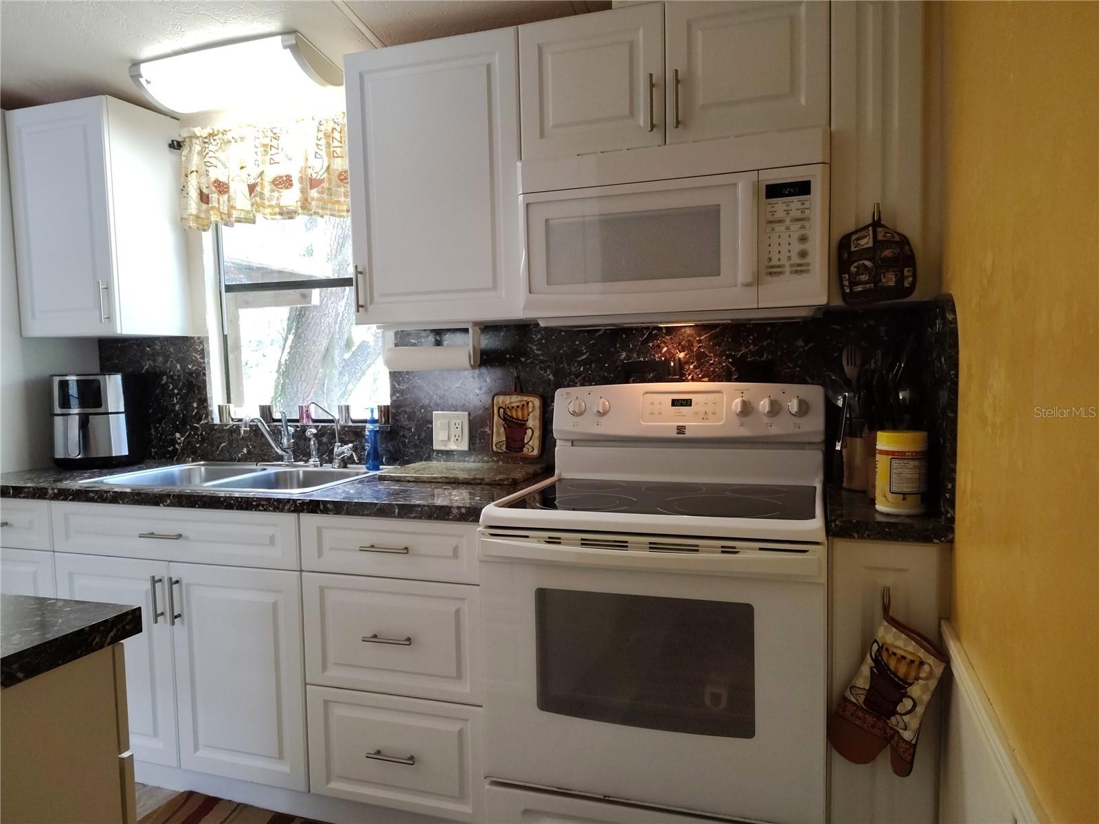 LAKE ROSALIE RANCHES - Residential
