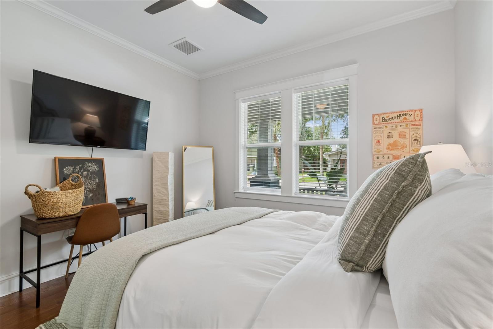 4GL | MEADOWBROOK - Residential