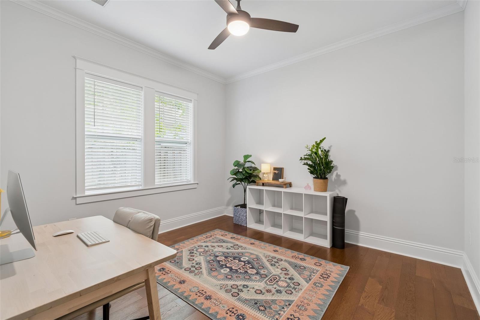 4GL | MEADOWBROOK - Residential