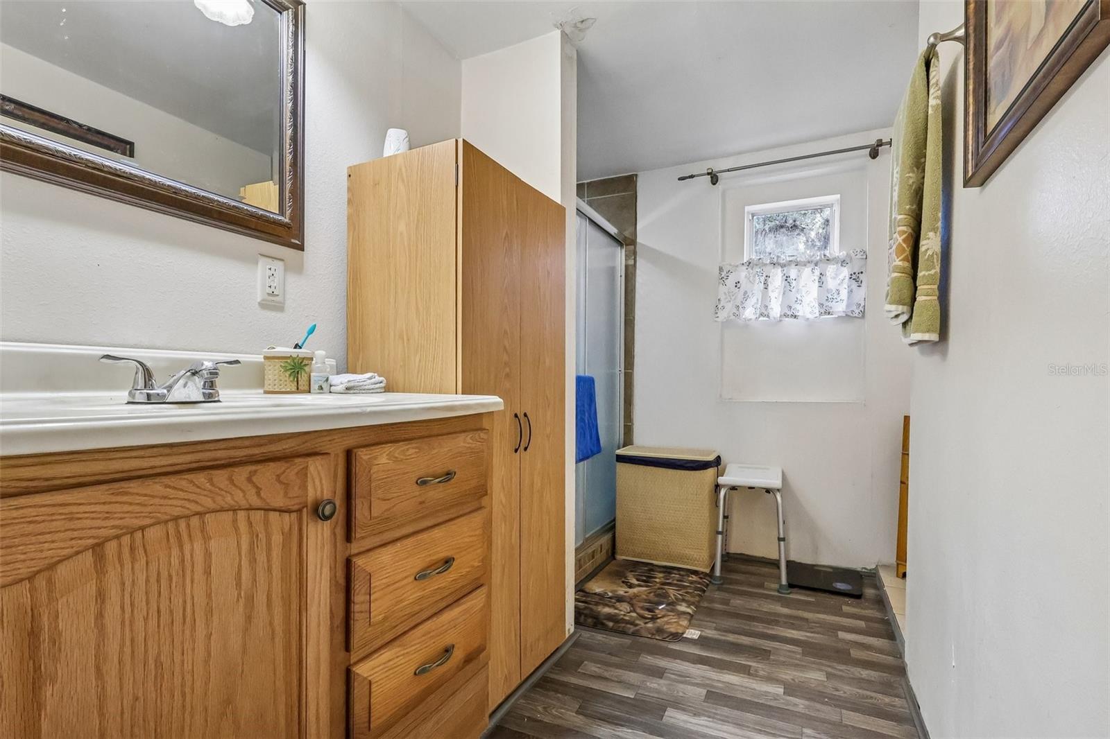 LEESBURG EDGEWATER HEIGHTS - Residential
