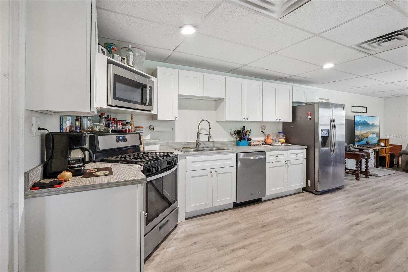 LEESBURG EDGEWATER HEIGHTS - Residential