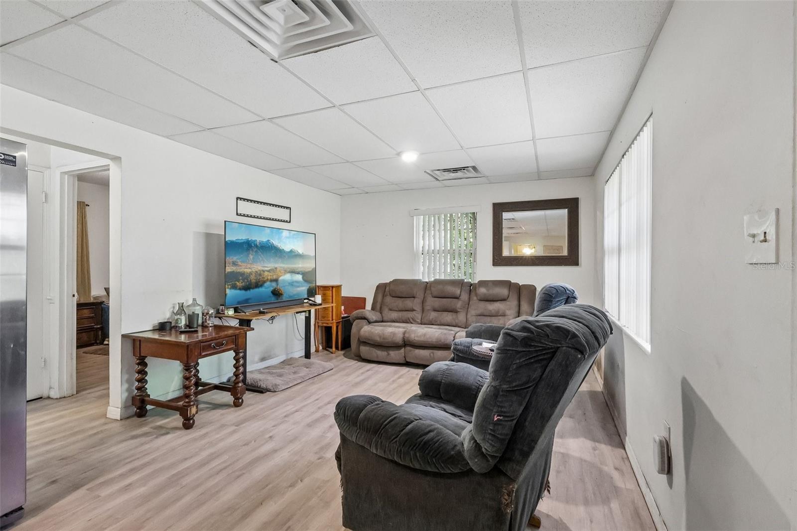 LEESBURG EDGEWATER HEIGHTS - Residential