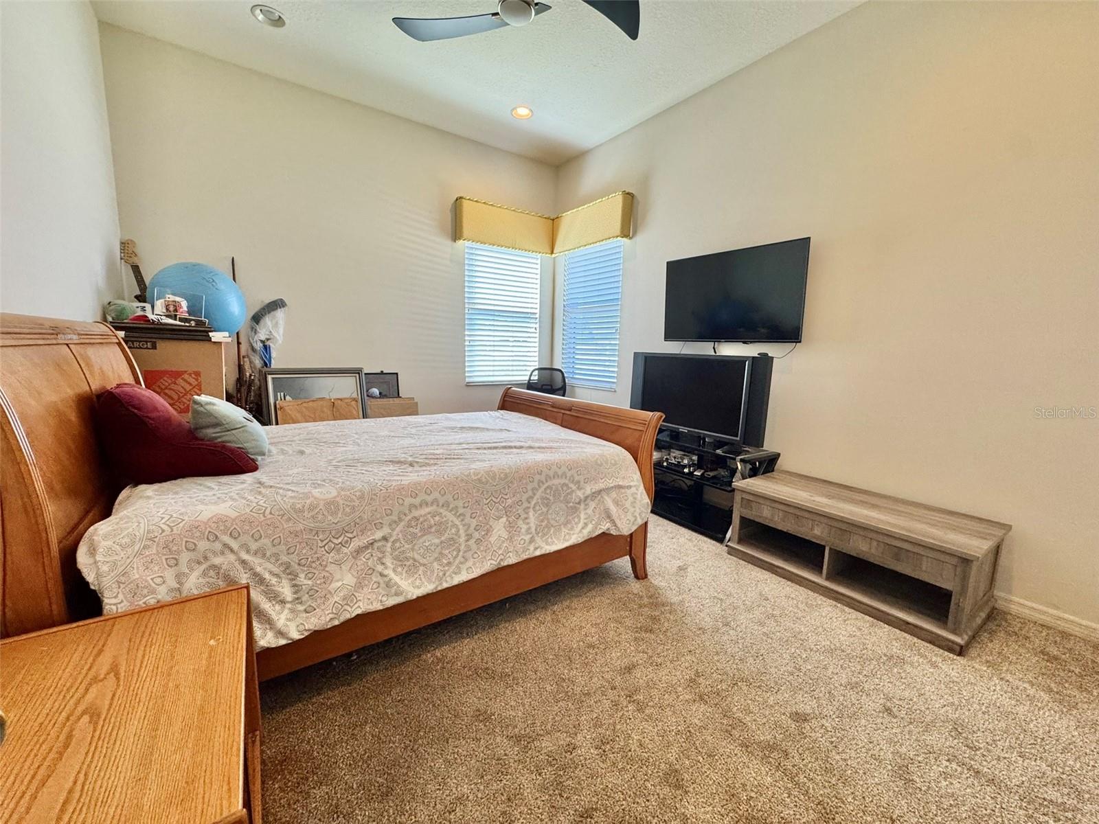BELMONT HILLS UNTI 01 - Residential