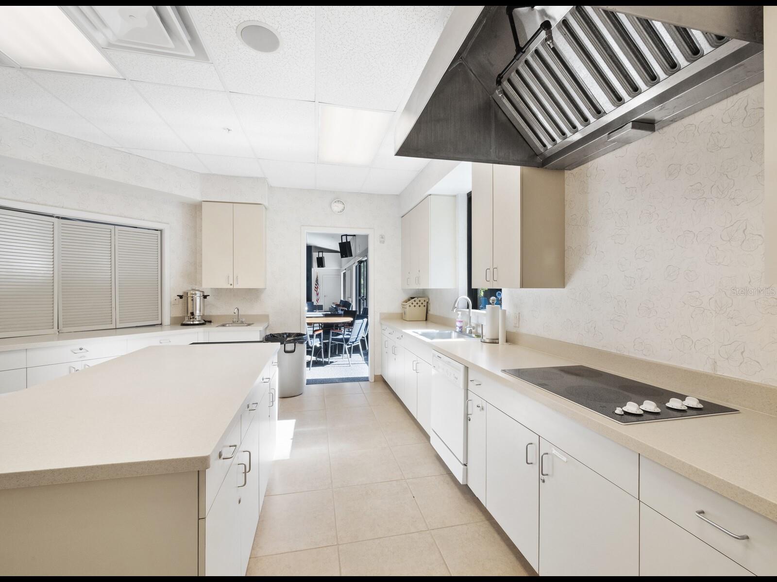 PELICAN COVE VII - Residential