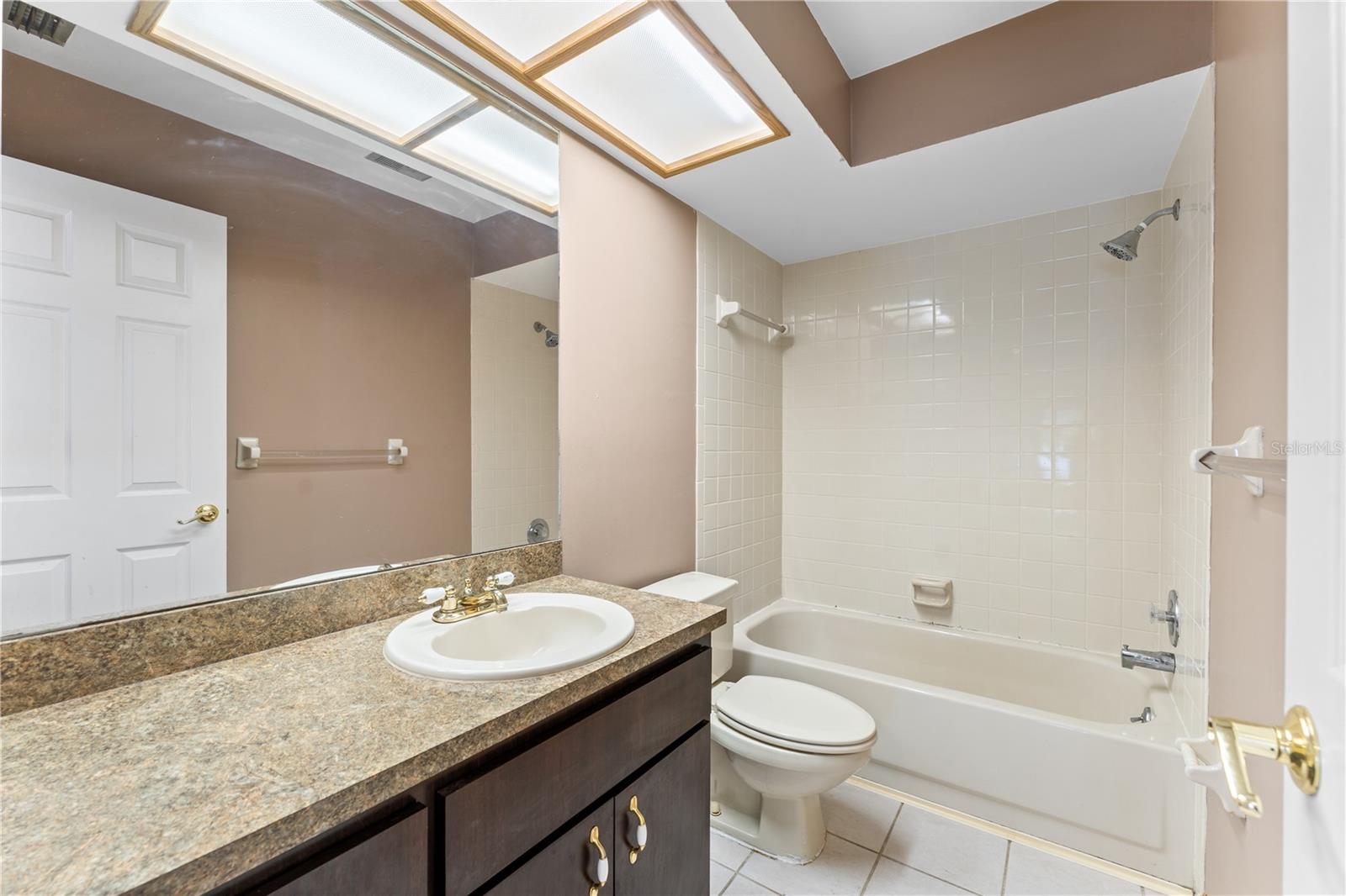 SHEFFIELD VILLAGE AT BAYSIDE MEADOWS - Residential