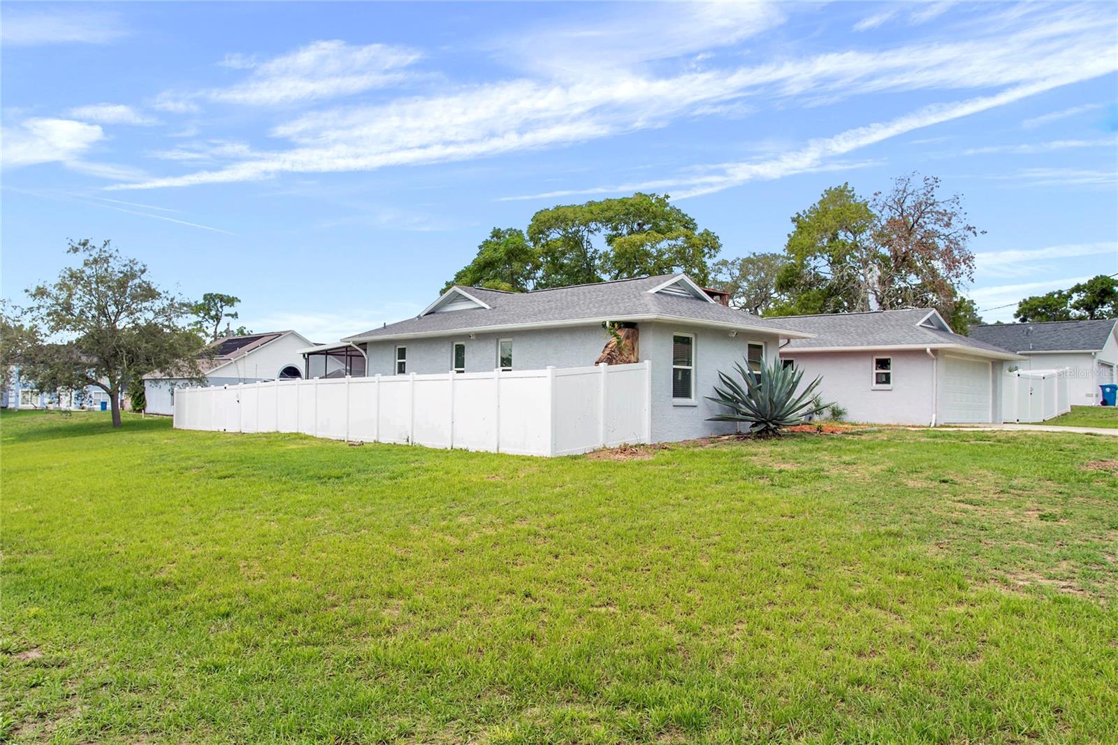 SPRING HILL - Residential