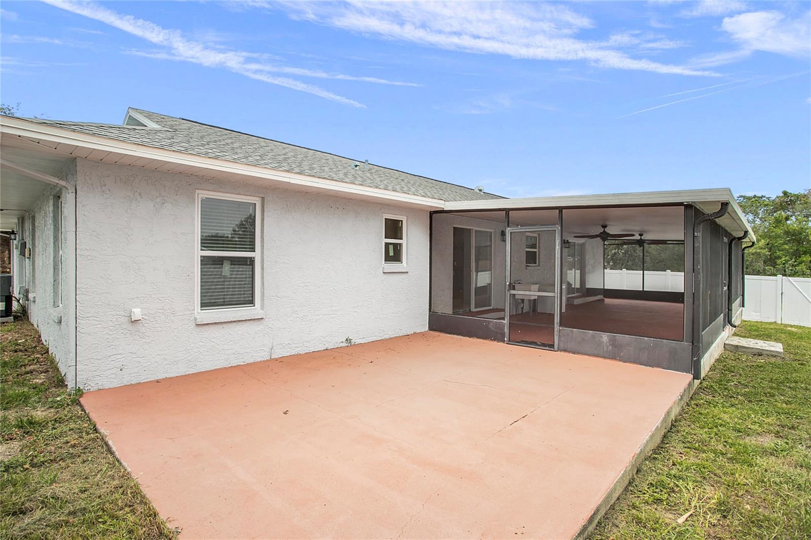 SPRING HILL - Residential