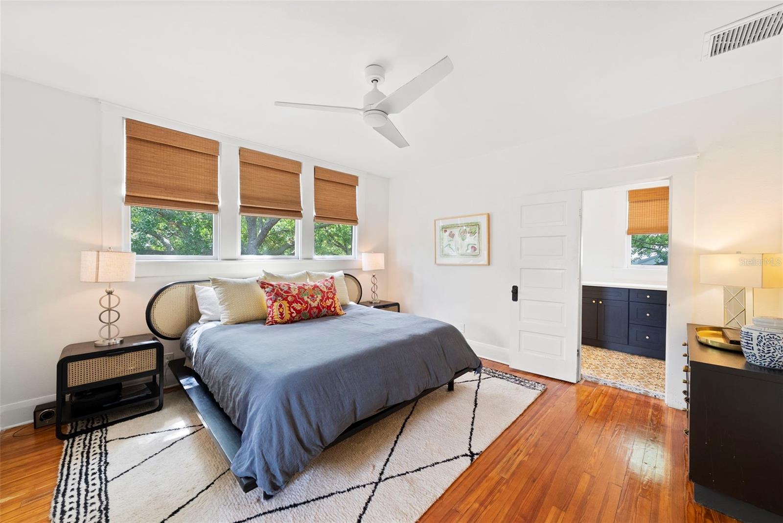 SUWANEE HEIGHTS - Residential