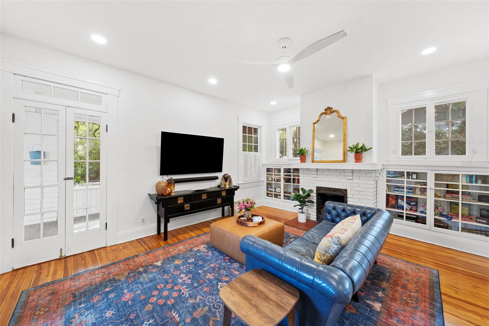 SUWANEE HEIGHTS - Residential