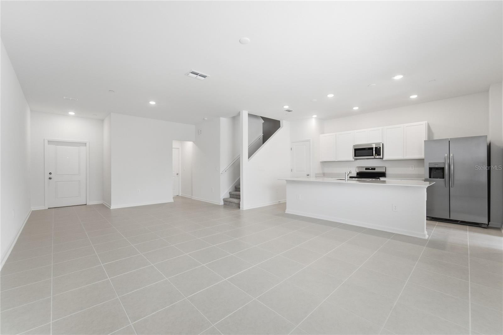 BRONSON'S RDG - Residential Lease