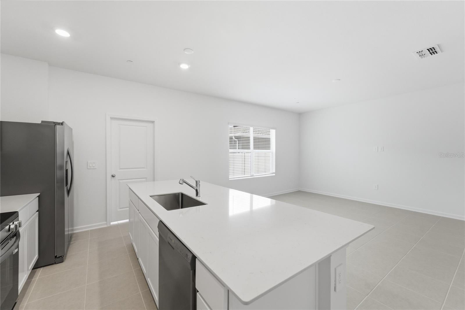 BRONSON'S RDG - Residential Lease