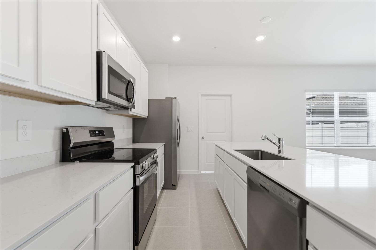 BRONSON'S RDG - Residential Lease