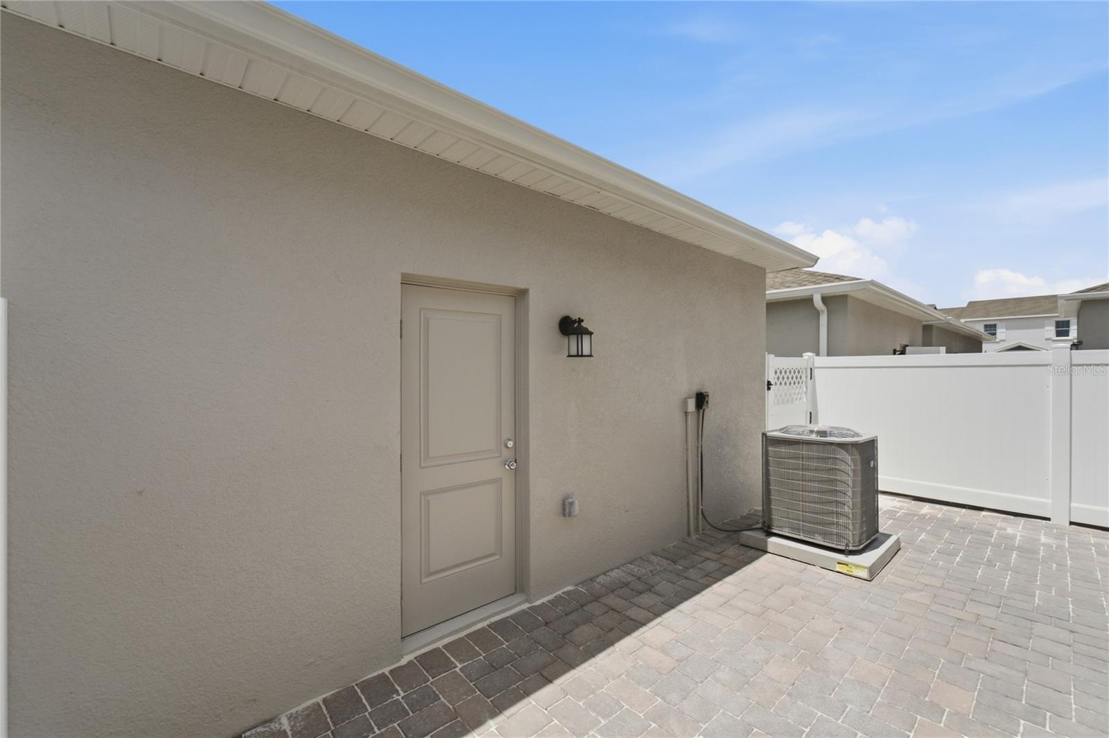 BRONSON'S RDG - Residential Lease