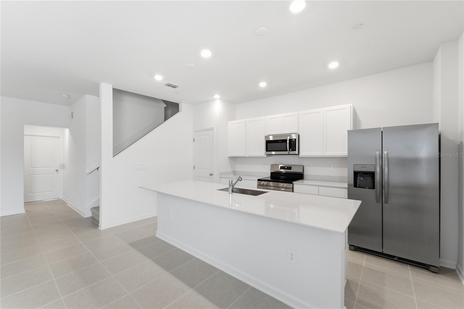 BRONSON'S RDG - Residential Lease
