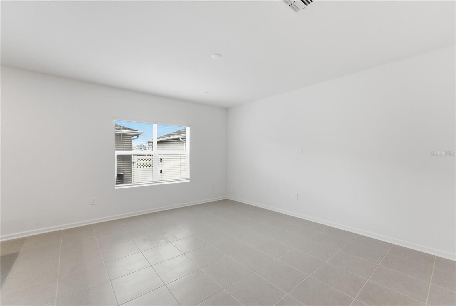 BRONSON'S RDG - Residential Lease