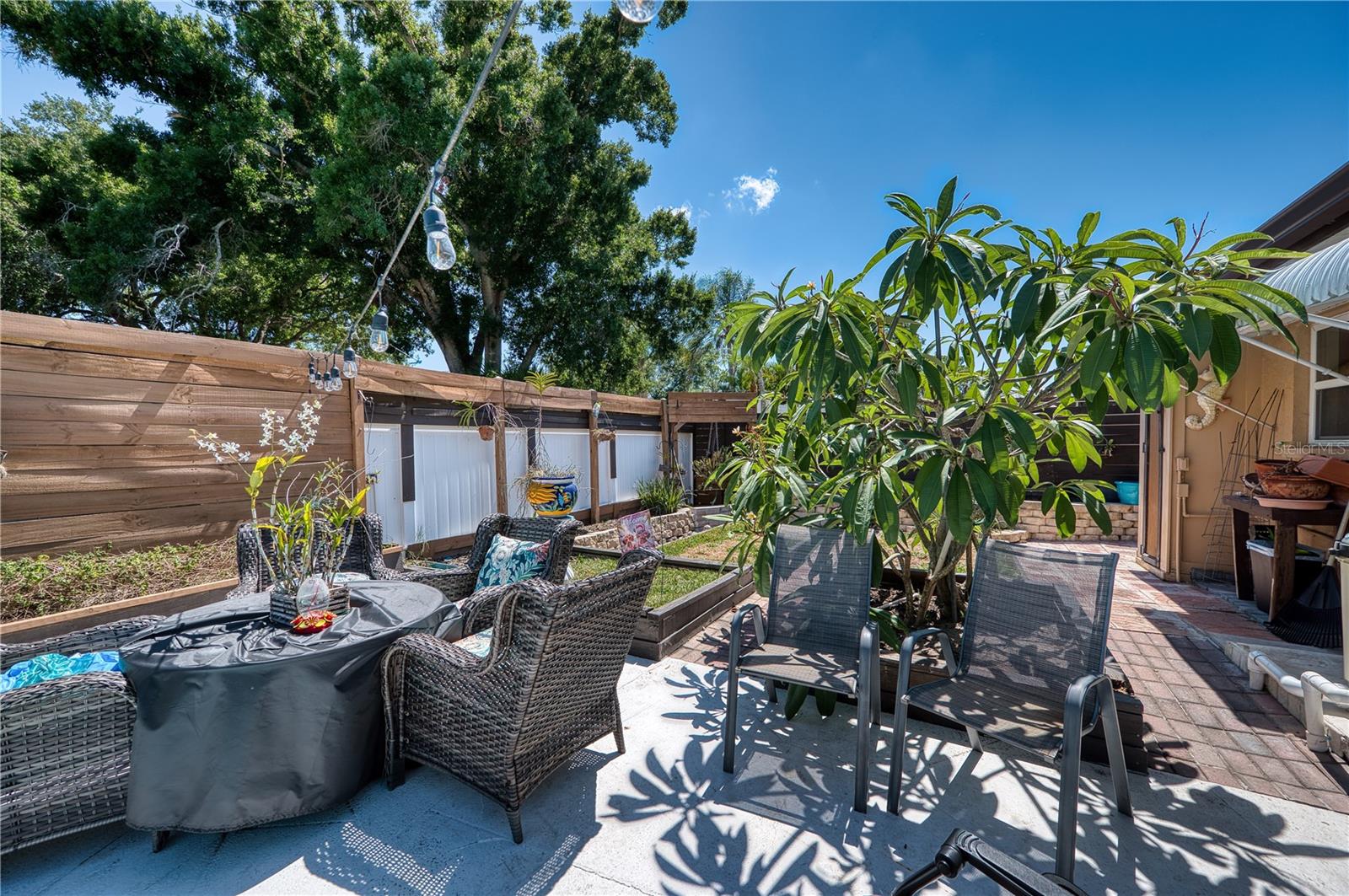 SARASOTA SPGS - Residential