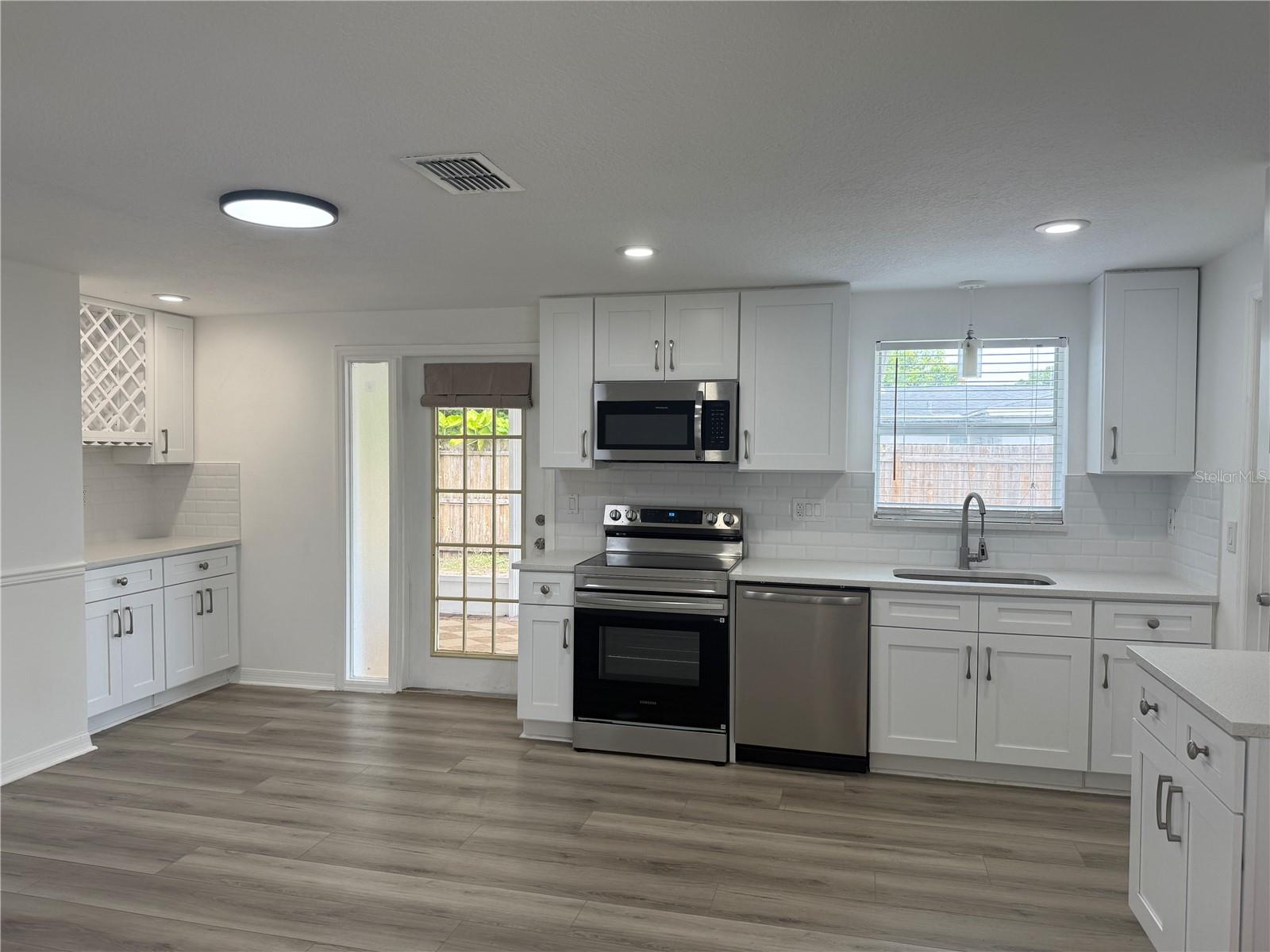TRADE WINDS ESTATES SUB - Residential