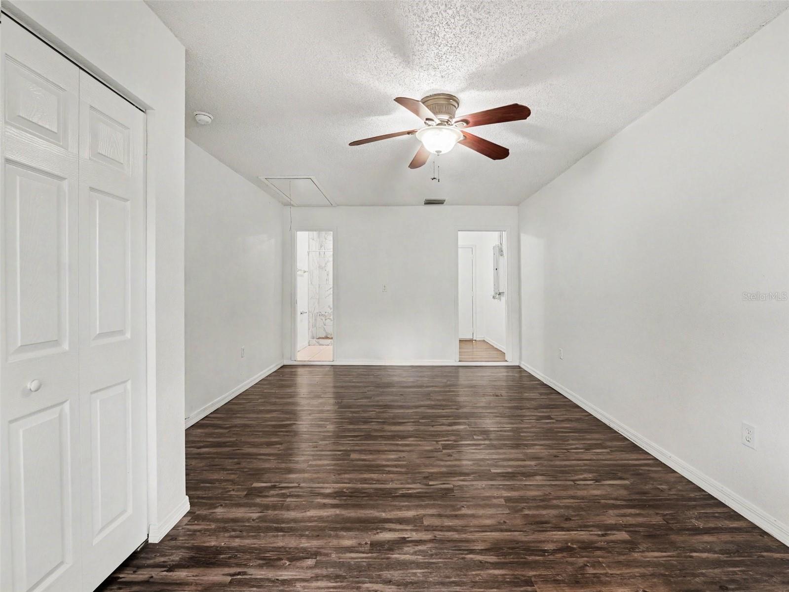 HOMESTEADTHE PH 02 - Residential