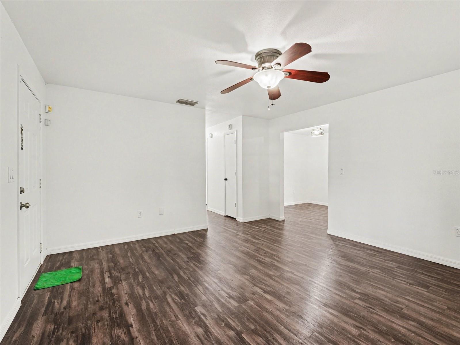 HOMESTEADTHE PH 02 - Residential