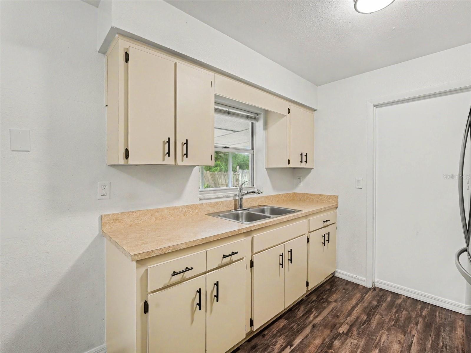 HOMESTEADTHE PH 02 - Residential