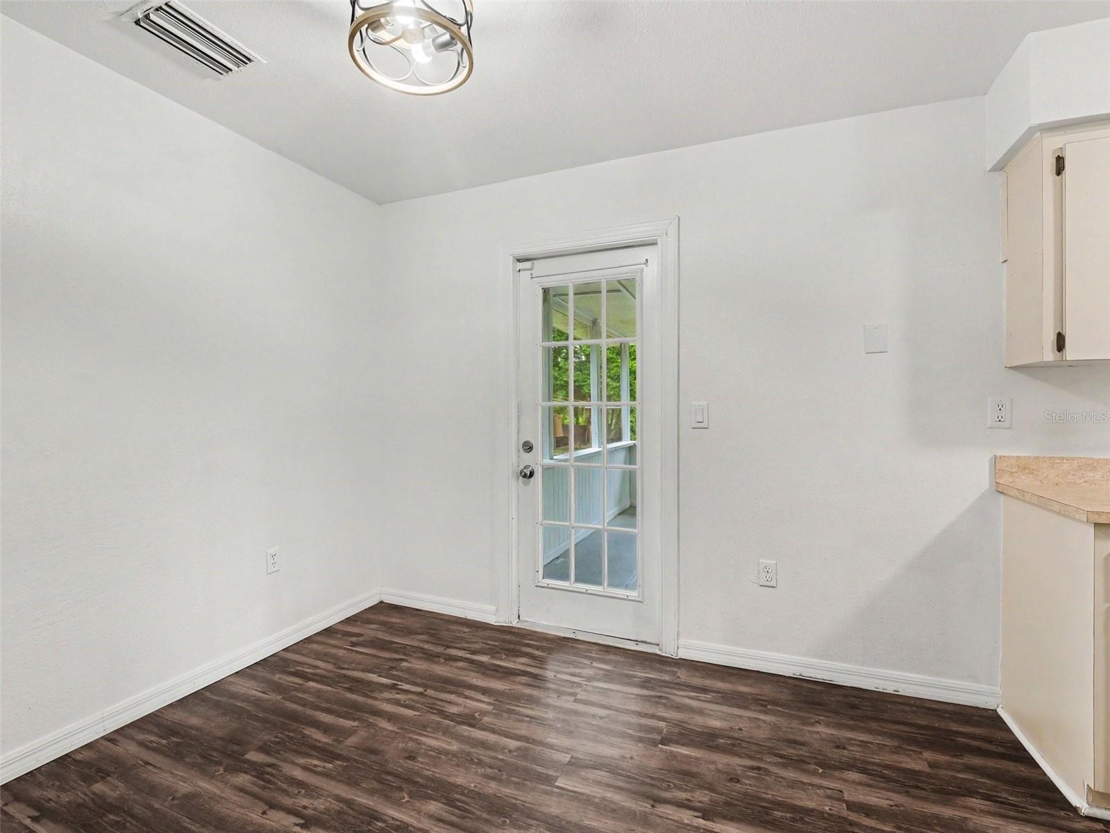 HOMESTEADTHE PH 02 - Residential