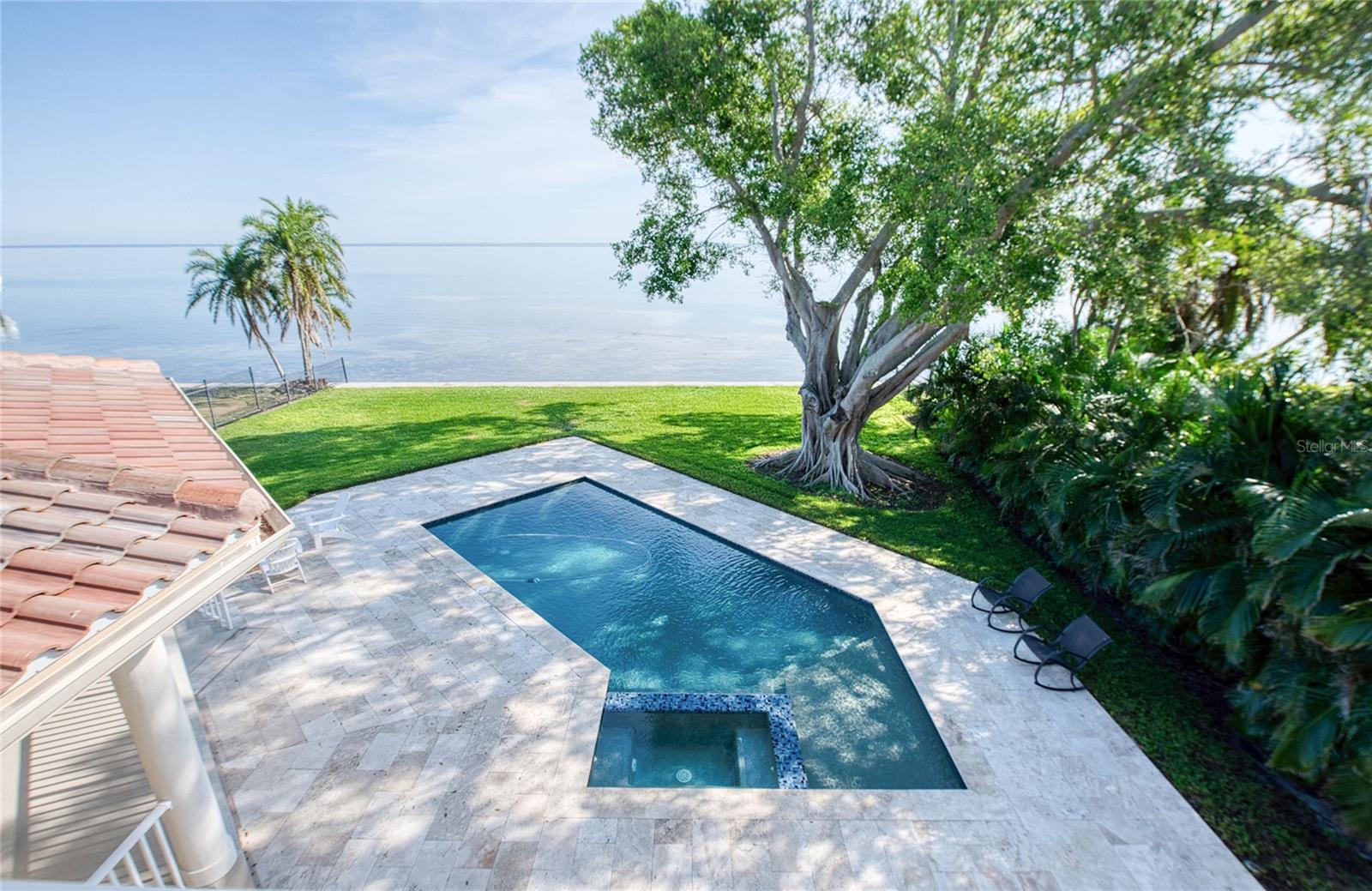 BAHAMA BEACH REP - Residential