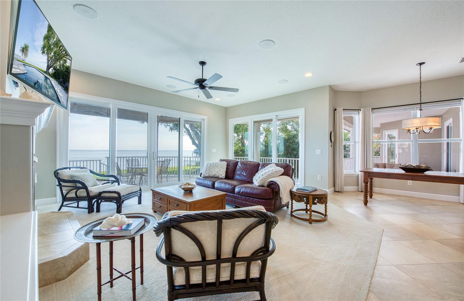 BAHAMA BEACH REP - Residential