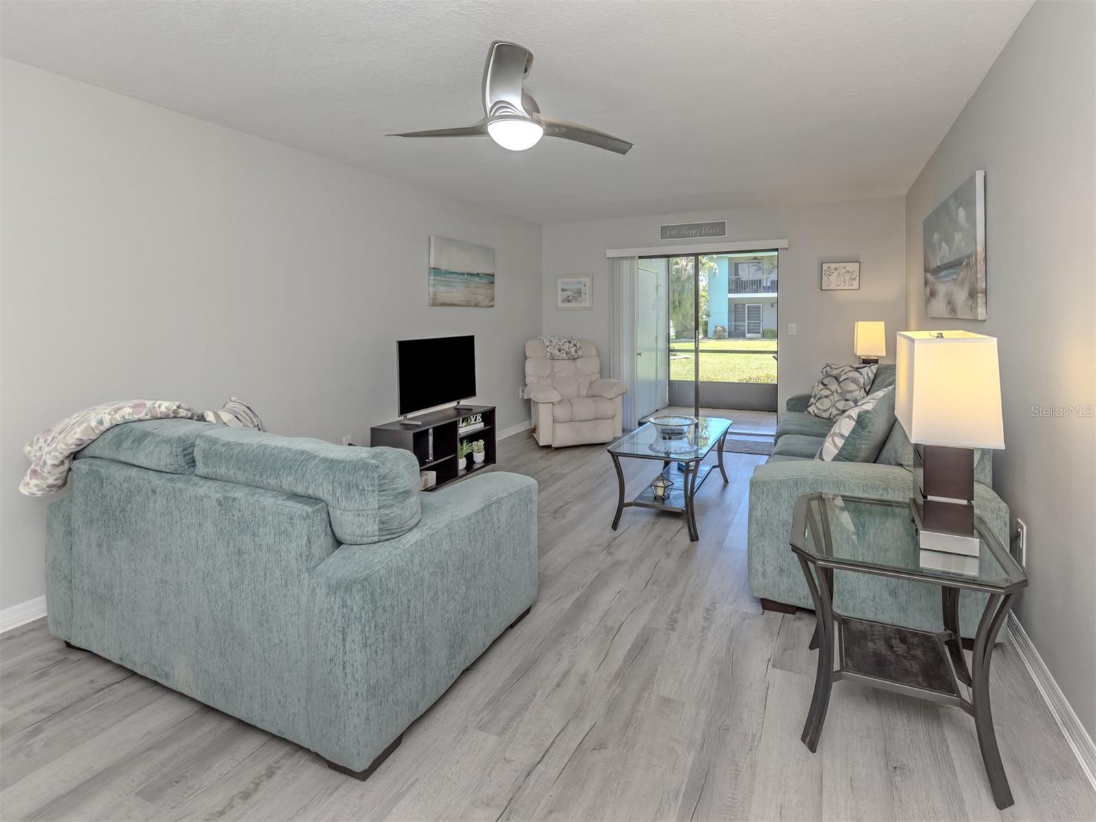 MANASOTA BEACH GRDS III - Residential
