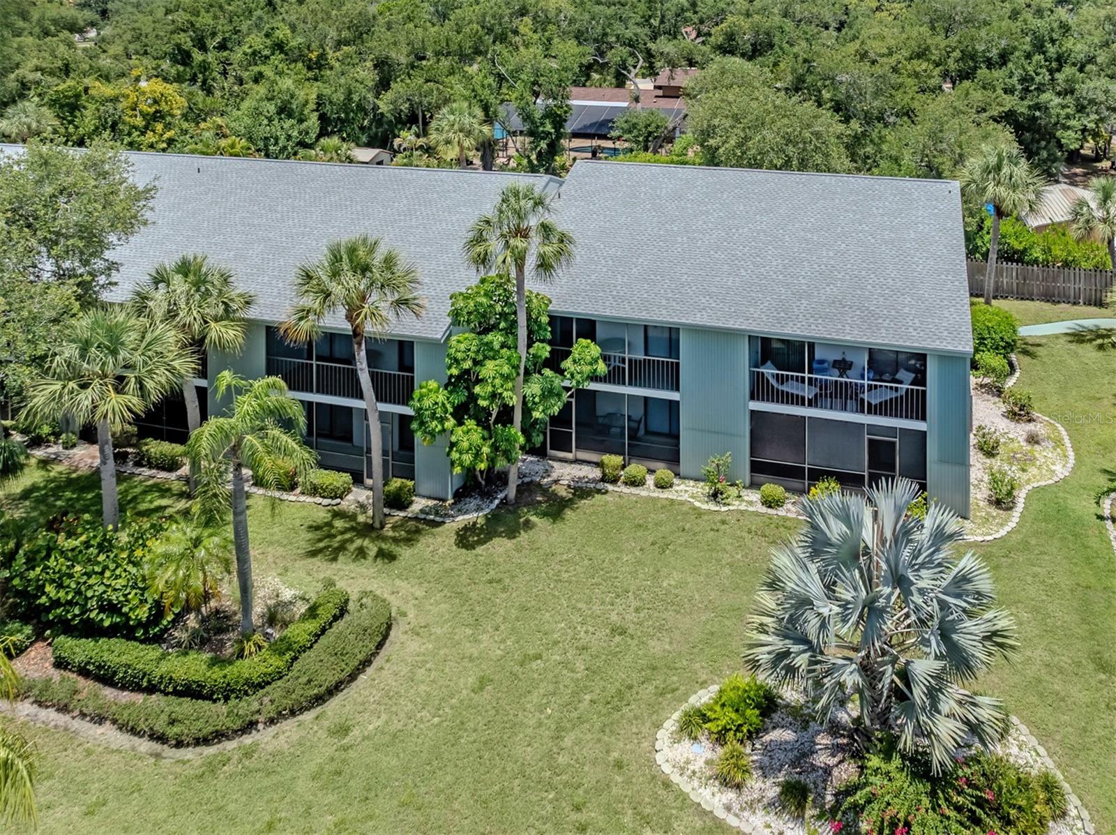 MANASOTA BEACH GRDS III - Residential