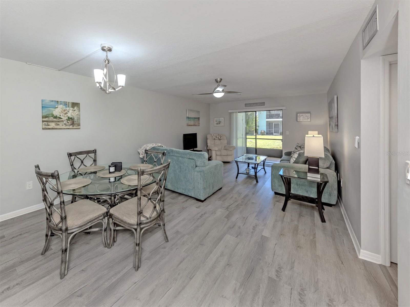 MANASOTA BEACH GRDS III - Residential