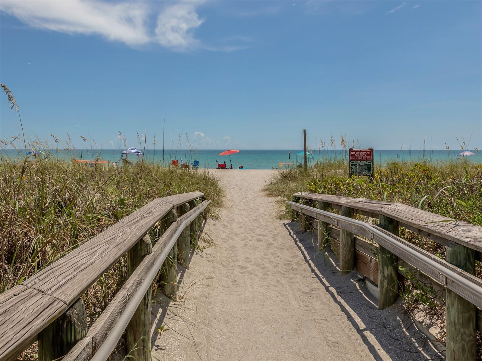 MANASOTA BEACH GRDS III - Residential