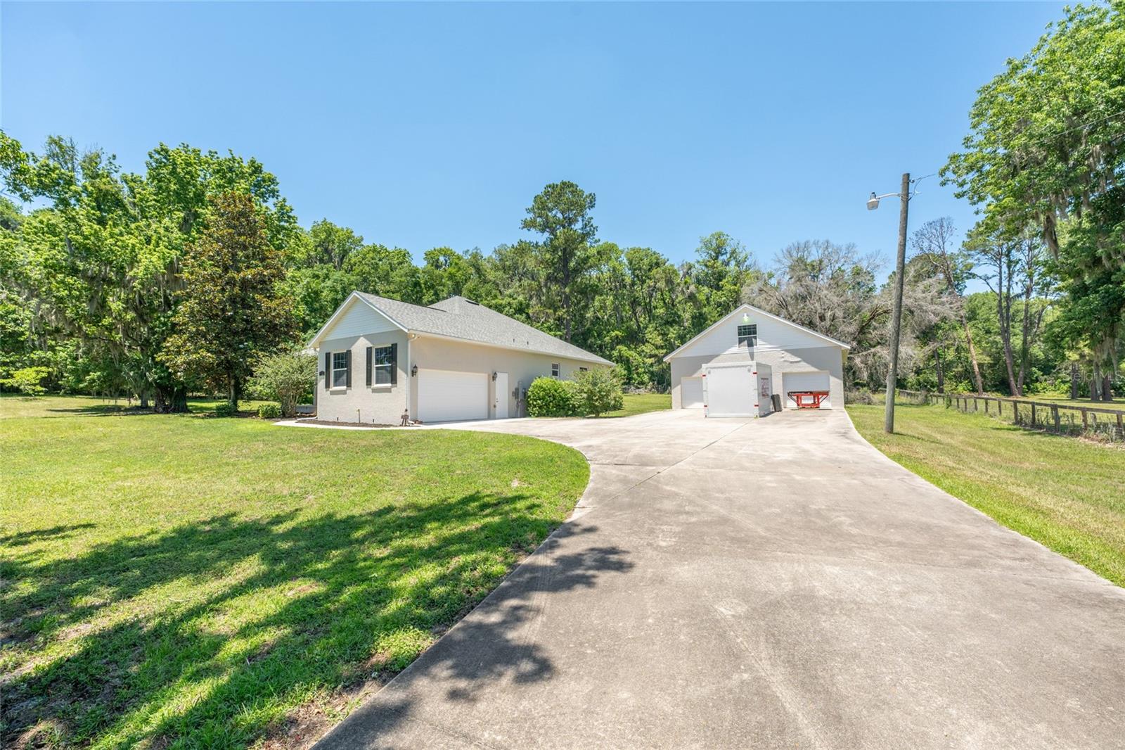 BELLEVIEW - Residential
