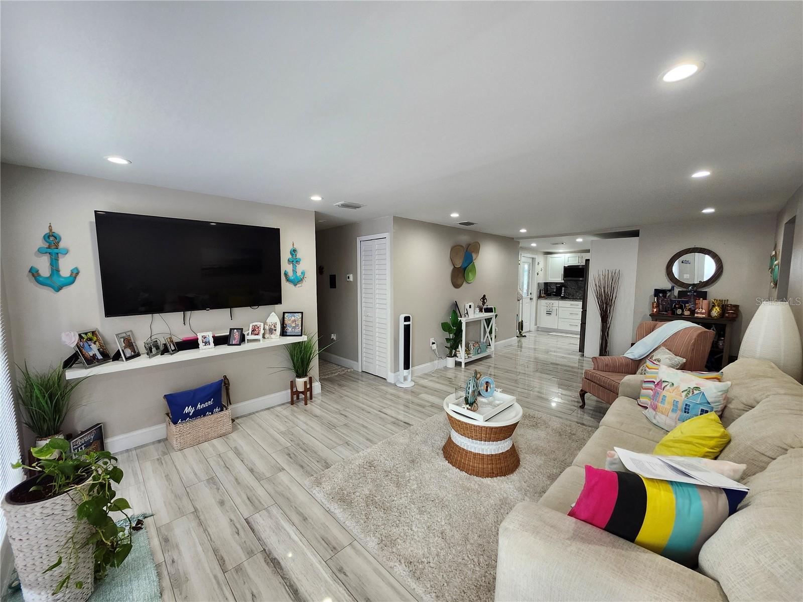 CLAIR MEL CITY UNIT 8 - Residential