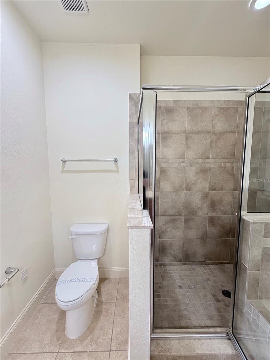 TIERRA DEL SOL - Residential Lease
