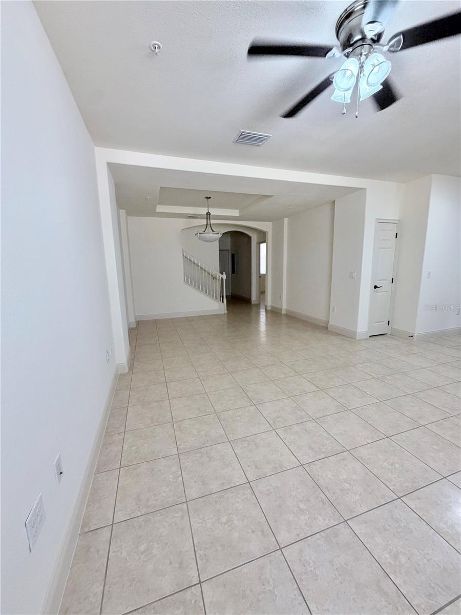 TIERRA DEL SOL - Residential Lease