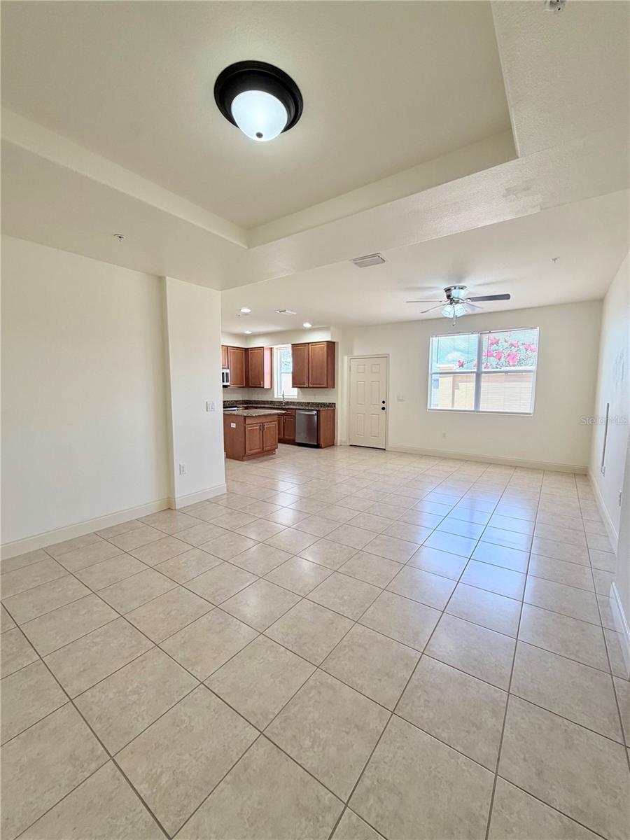TIERRA DEL SOL - Residential Lease