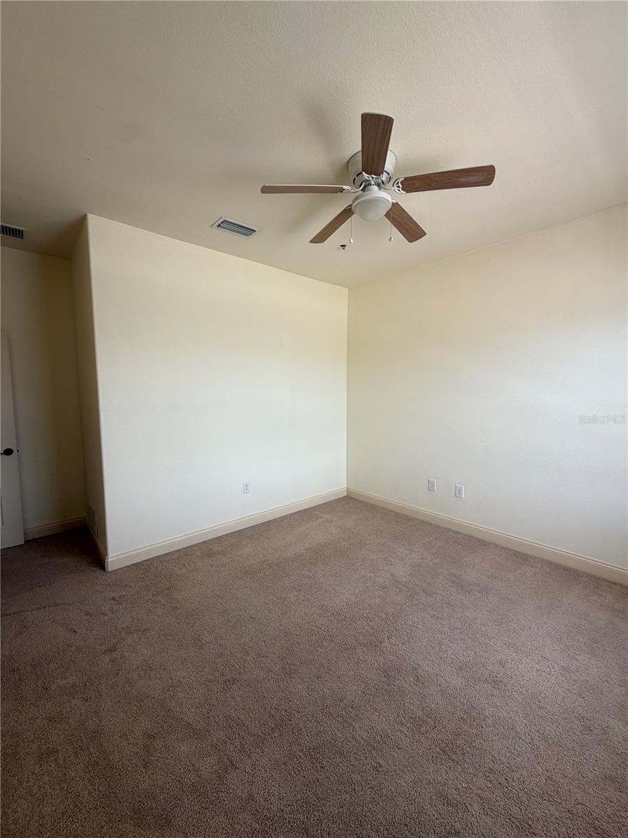 TIERRA DEL SOL - Residential Lease