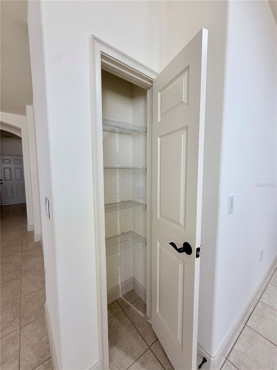 TIERRA DEL SOL - Residential Lease