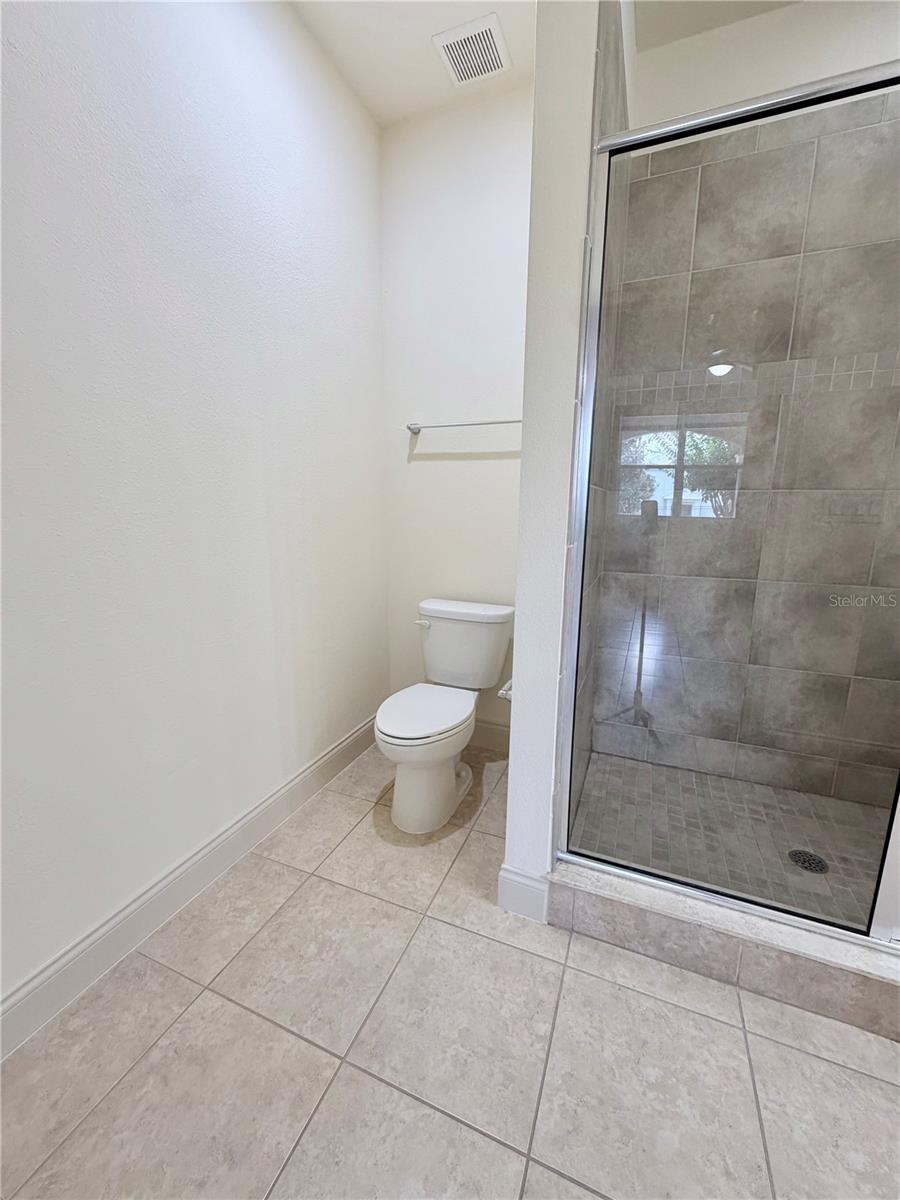TIERRA DEL SOL - Residential Lease