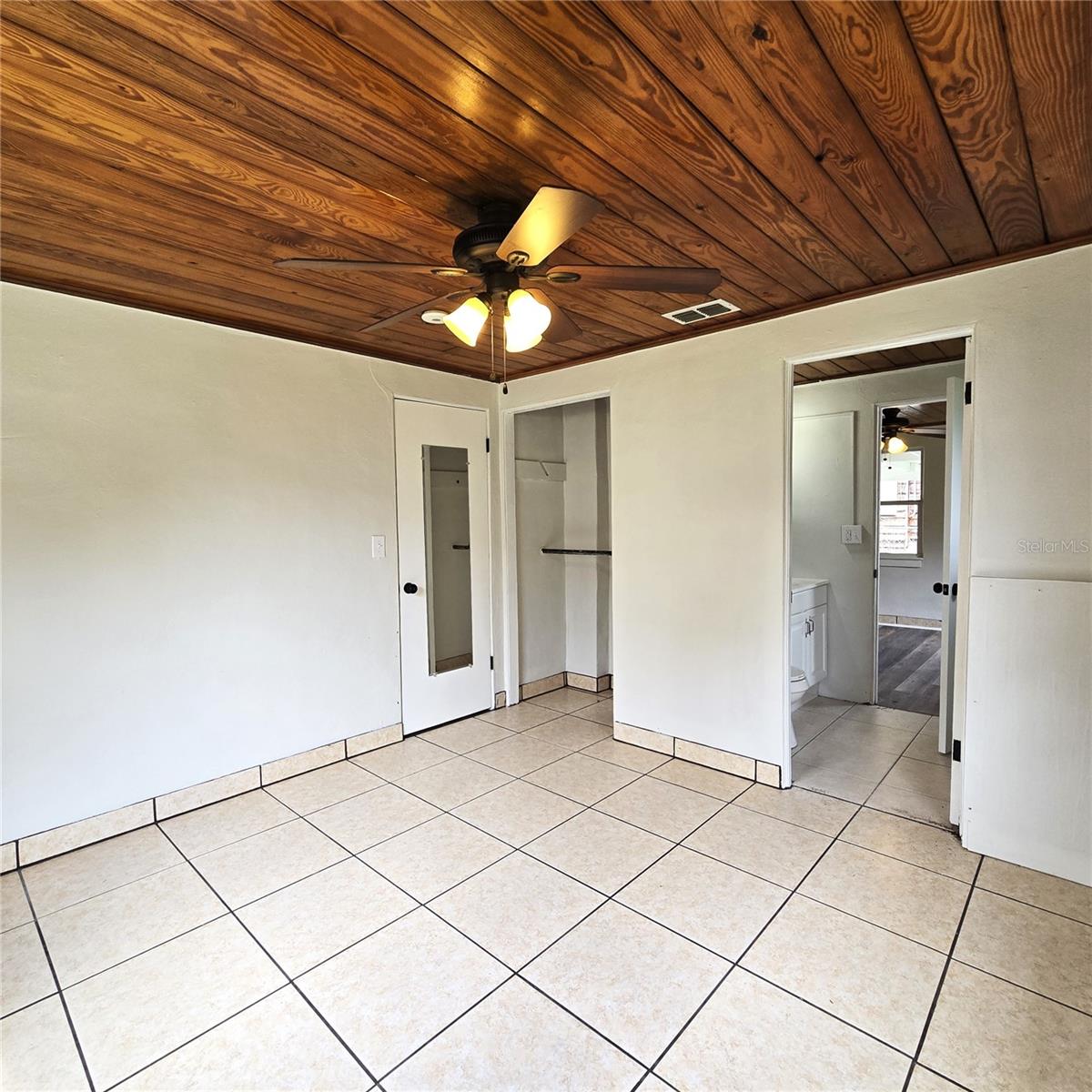 INWOOD - Residential