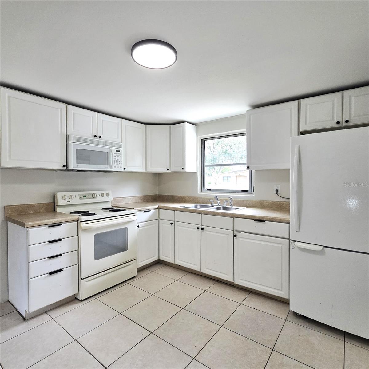 INWOOD - Residential
