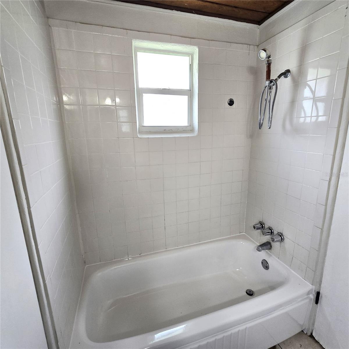 INWOOD - Residential