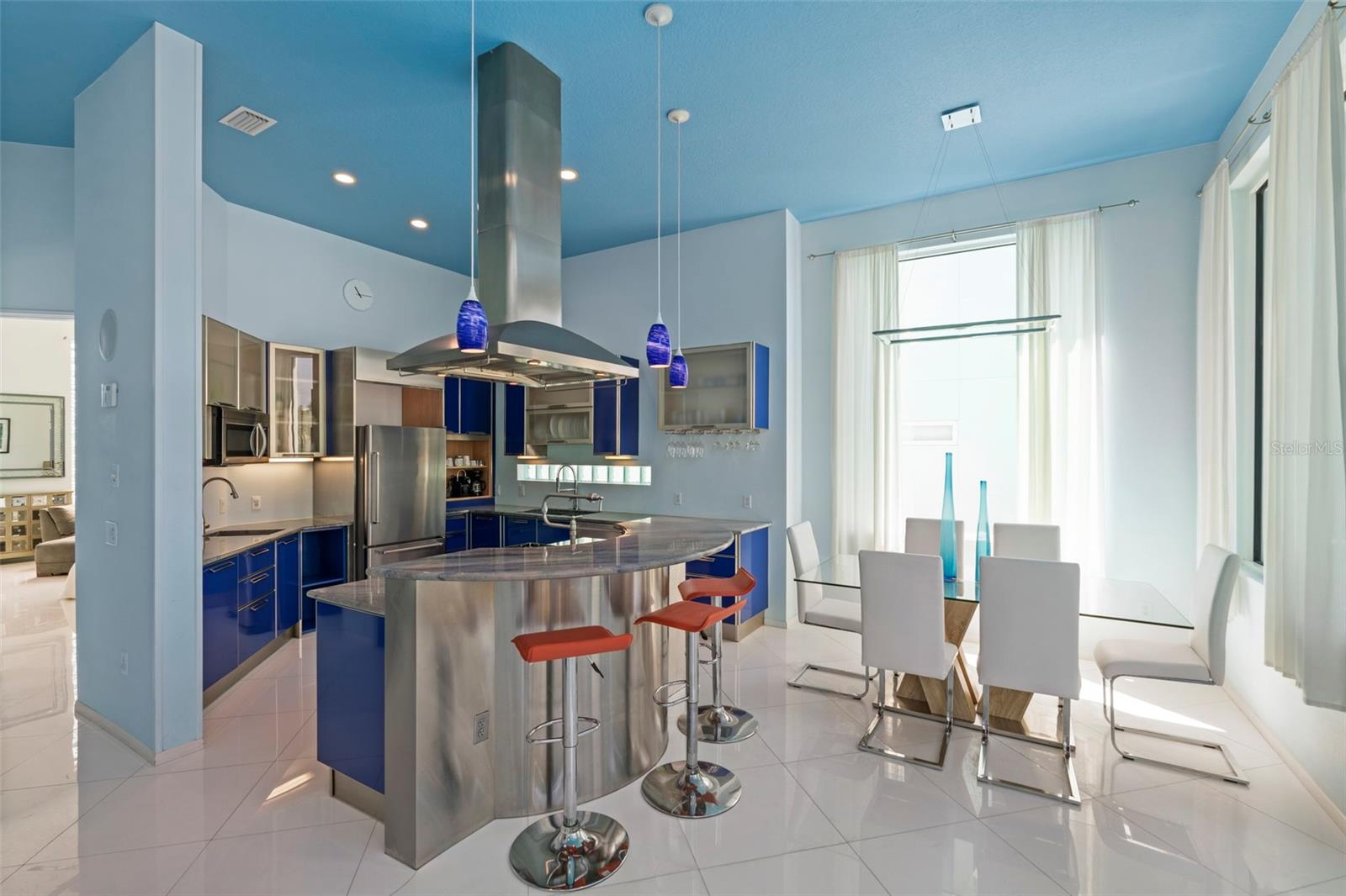SARASOTA BEACH - Residential