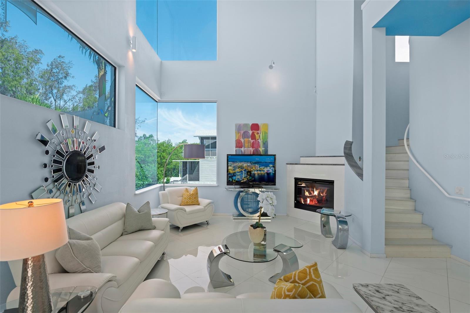 SARASOTA BEACH - Residential