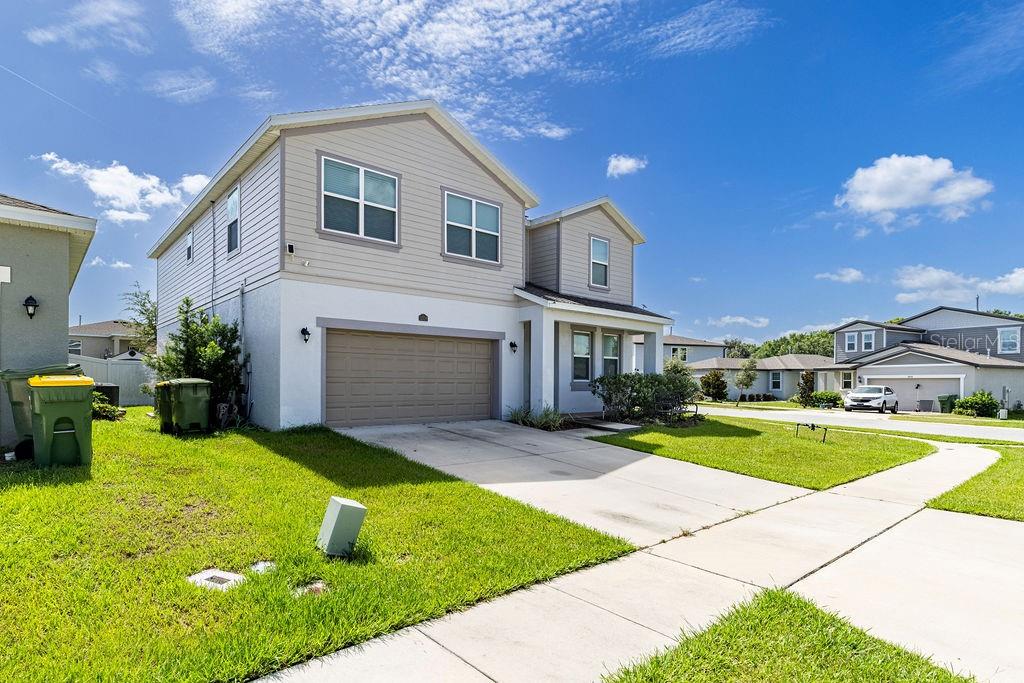 LAKE DENHAM ESTATES - Residential