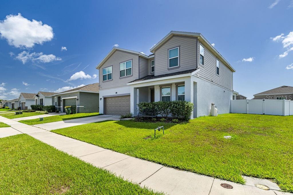 LAKE DENHAM ESTATES - Residential