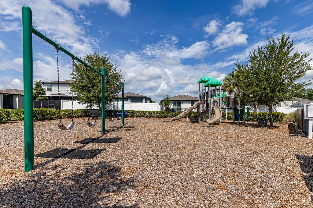 LAKE DENHAM ESTATES - Residential