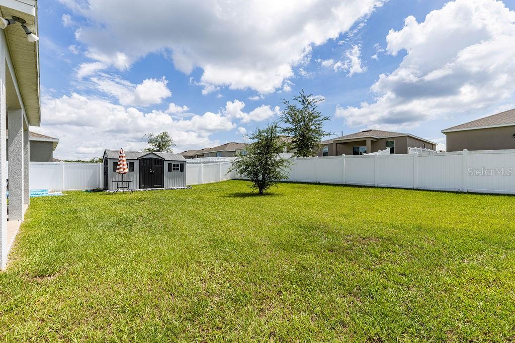 LAKE DENHAM ESTATES - Residential