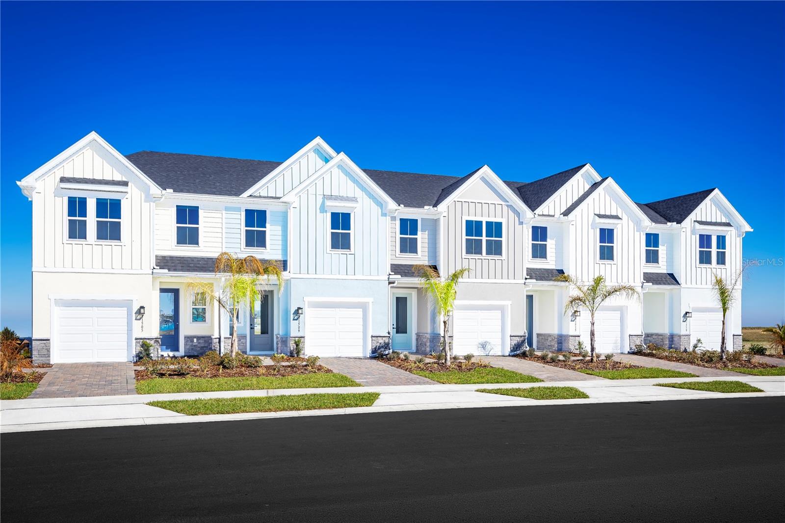 PINE POINTE - Residential
