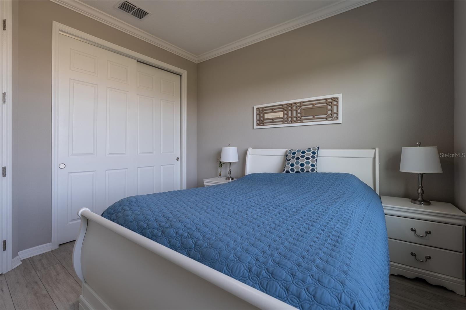 ON TOP THE WORLD AVALON PH 7 - Residential
